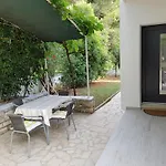 דירה Rosa With Yard And Children's Playground Tar-Vabriga