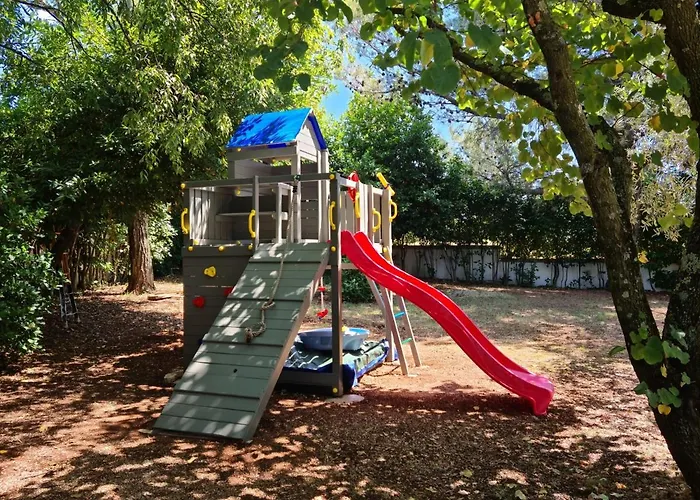 Rosa With Yard And Children's Playground Apartment *